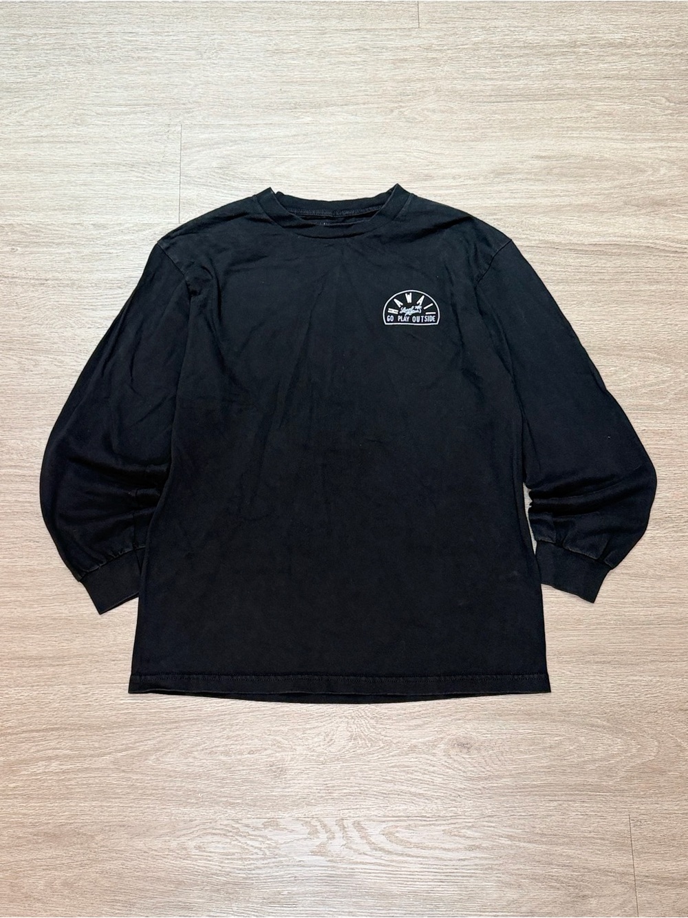 Local Motion Hawaii Black Long-Sleeve Tee